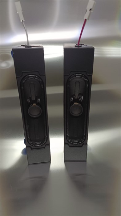 22J105A1 Динамики для телевизора Toshiba 50C350KE 22J105A1 - фото 15524