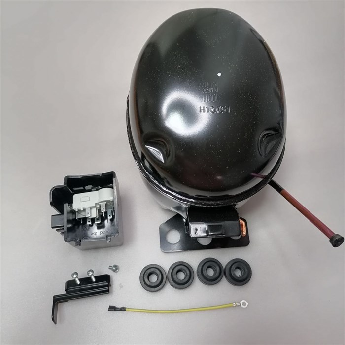 C00647812 Компрессор в сборе S100CY1 (170W) для холодильника Indesit Ariston C00647812 - фото 46157