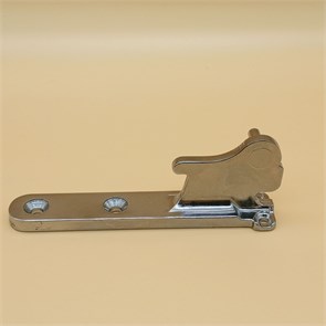 Петля двери правая для холодильника LERAN RFD 773 BG NF RTS174760000084787