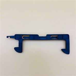 Крючок (замок) Z30188H00XP дверцы для микроволновой печи Panasonic NN-GD366M Z30188H00XP