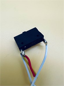 Концевой выключатель Б/У для фена REDMOND RF-CB526 RTS17476000008531583-бу